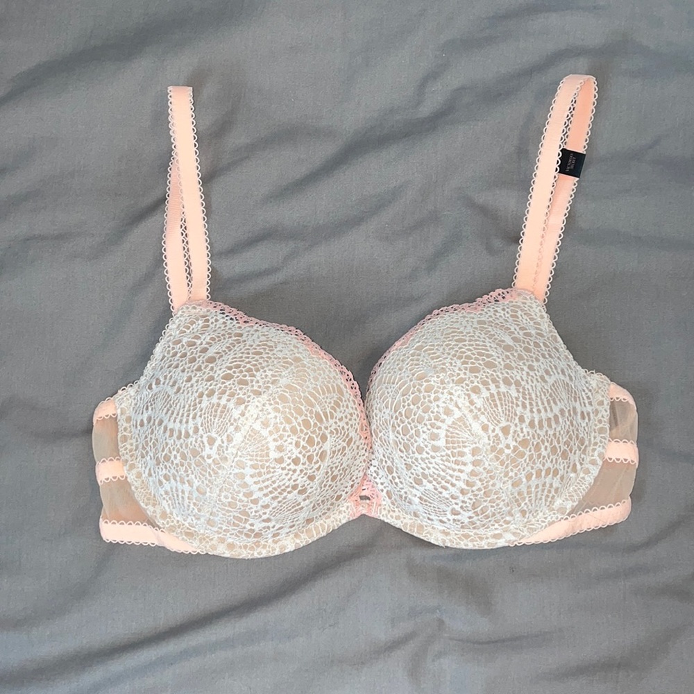 Victoria’s Secret Bra